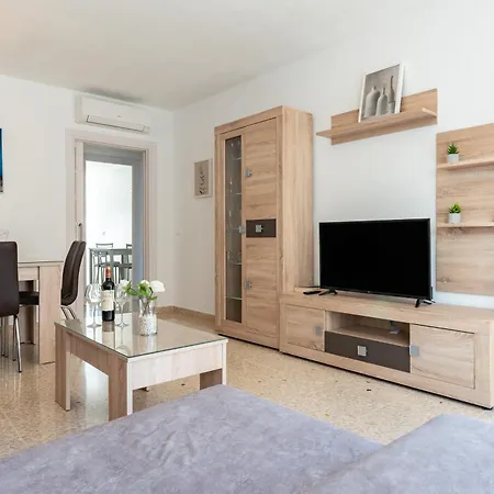 شقة Apartamento Fuengirola فوينخيرولا